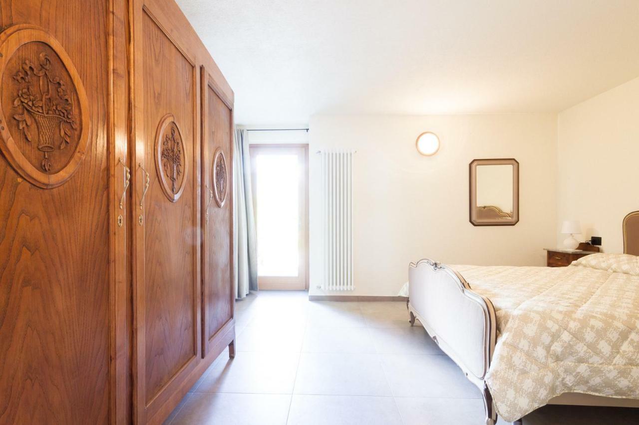La Casa Di Alfredo E Virginia Apartment Aosta Exterior foto