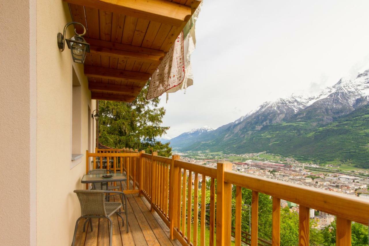 La Casa Di Alfredo E Virginia Apartment Aosta Exterior foto
